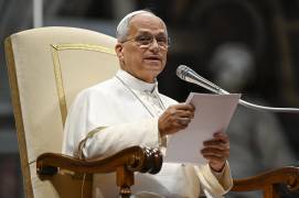 Epapa León XIV durante la audiencia general semanal en la Basílica de San Pedro, en la Ciudad del Vaticano, el 19 de agosto de 2026.