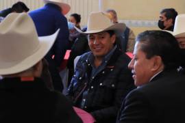 Sujetos armados asesinaron esta mañana a Cuauhtémoc Rayas Escobedo, presidente de la Unión Ganadera Regional de Zacatecas.