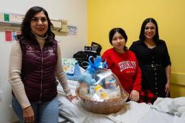 El recién nacido fue recibido con obsequios y felicitaciones por parte del municipio.