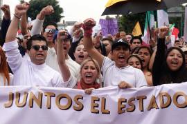 Estudiantes de la Facultad de Derecho marcharon para exigir justicia en Defensa del Estado de Derecho al Poder Judicial. La protesta inició en el Águila de la Facultad de Derecho y finalizó en el Consejo de la Judicatura Federal.