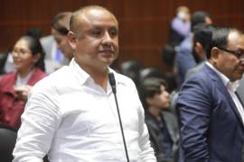 El diputado federal del Partido Verde Ecologista de México (PVEM), Benito Aguas Atlahua, fue atacado a tiros en la zona montañosa central de Veracruz y resultó gravemente herido.