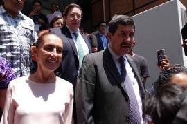 Claudia Sheinbaum, presidenta electa de México, defendió y respaldó a Javier Corral, ex gobernador de Chihuahua y senador electo.