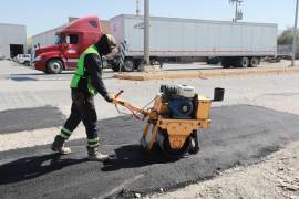 Se realizaron reparaciones en la calzada Antonio Narro, entre periférico Luis Echeverría Álvarez y Francisco I. Madero.