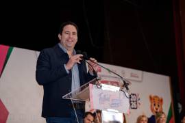 El alcalde de Saltillo, Javier Díaz, señaló que el Municipio dará seguimiento a las más de 450 afectaciones previstas por el trazo del tren de pasajeros.