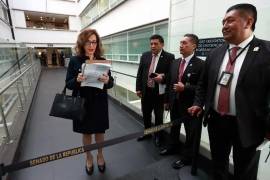 Exigen a la FGR y a la UIF investigar sus ingresos y contratos durante su gestión como gobernador de Tabasco.