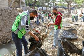 Los alumnos del ITS ya hicieron limpieza en el Arroyo Ojitos.