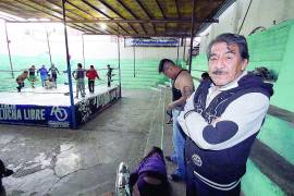 Víctor fue durante décadas un ferviente promotor de la lucha libre en la ciudad.