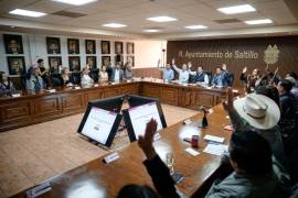 Propuesta contempla un total de 119 obras en zonas urbanas y rurales, informan durante sesión.