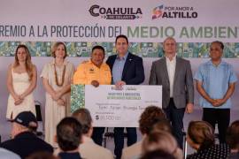Brigadistas forestales municipales recibieron incentivos económicos en reconocimiento a su labor en la protección de áreas naturales.
