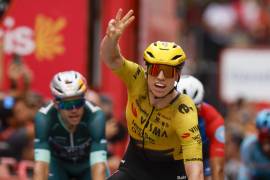 Matthew Brennan superó a Bryan Coquard y Jordi Meeus en el sprint de Lorca para conquistar la etapa 11 de La Vuelta a España 2026.
