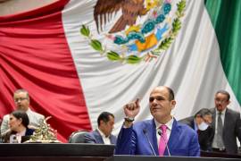 El legislador alerta que nueva ley afecta a campesinos y pequeños productores.