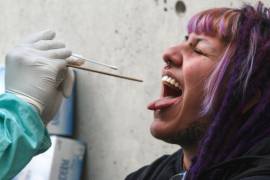 Advierten que en esta época, aumentan los casos de influenza, COVID-19 y virus sincicial respiratorio.