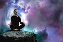 El poder de la meditación va más allá, abriendo un portal hacia dimensiones insospechadas donde la realización de nuestros anhelos más profundos.