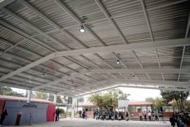 La techumbre abarca casi 400 metros cuadrados, destinados a mejorar las condiciones para las actividades escolares.