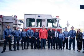 El alcalde de Saltillo, Javier Díaz González, encabezó la instalación del Consejo Municipal de Protección Civil para coordinar la respuesta ante el descenso de temperaturas y el posible registro de aguanieve en la región.