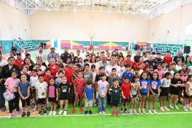 100 niños vivirán dos semanas llenas de emoción en las que tendrán la oportunidad de convivir, aprender y divertirse.