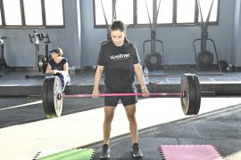 El entrenamiento funcional fortalece habilidades que facilitan las actividades cotidianas.