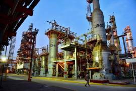 México envió a Cuba un promedio de 12 mil 284 barriles de crudo al día durante el 2025.