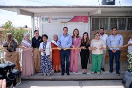 Este espacio promueve la convivencia entre adultos mayores y nuevas generaciones, coincidieron autoridades durante el corte de listón.