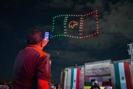 Imagen de las celebraciones del Grito de Independencia en Piedras Negras, Coahuila.