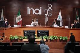 Servidores públicos del Instituto Nacional de Transparencia, Acceso a la Información y Protección de Datos Personales (Inai) que ocupan cargos relevantes mantienen amparos que les permiten ganar más que la Presidenta.