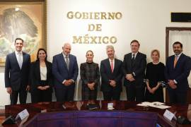 Claudia Sheinbaum, Presidenta de México, se reunió con empresarios de Nestlé, quienes anunciaron una nueva inversión de mil millones de dólares.