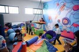 El Centro Municipal de Autismo cuenta con servicios de lenguaje, pedagogía, psicología conductual, terapias ocupacionales y multisensoriales, además de atención médica.