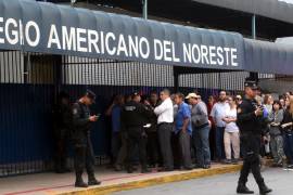 Esperan dar de alta a maestra y alumna víctimas de ataque en Colegio de Monterrey