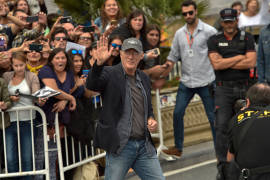 Richard Gere apoya a indigentes en San Sebastián