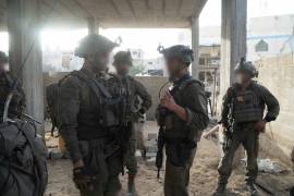 Elementos del Ejército israelí se hallaban este miércoles ya en algunos puntos de Rafah, donde se detectaron al menos 20 túneles que comunican con Egipto y utilizados por Hamas.