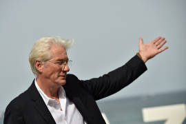 He sentido lo que es ser invisible: Richard Gere