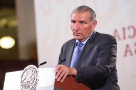 El exgobernador de Tabasco señaló al dueño de TV Azteca de haberse “robado” el Canal 40.