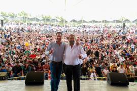 Guillermo Díaz Castañeda anunció la donación de una patrulla y una oficina móvil para reforzar la seguridad en Derramadero.
