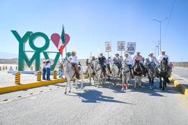 Un contingente de jinetes avanzó por 19 kilómetros en una jornada de convivencia y tradición en el ejido El Oro.