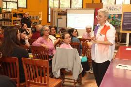 Dino Cantú, de la ADC, destacó que la organización opera como sociedad civil sin fines de lucro y no pretende ser proveedora de los municipios.