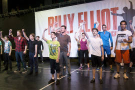 Homofóbicos logran cancelar 'Billy Elliot' de la Ópera de Budapest