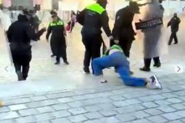 Decenas de mujeres que participaron en la marcha 8M en Zacatecas, fueron brutalmente sometidas por elementos policiacos; aún no se hace justicia.