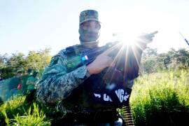 De acuerdo con su resolución, ambos guardias fueron capturados el 22 de febrero a las 16:00 horas en un sitio conocido como Cerro de la Loma.
