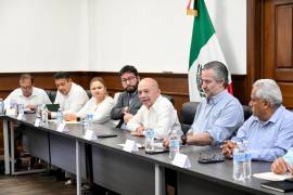 Autoridades estatales y dirigentes sindicales sostuvieron una reunión para revisar temas prioritarios del sector educativo.