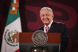 Reiteró López Obrador su frase de “no puede haber gobierno rico con pueblo pobre”.