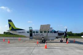 La aerolínea inició con vuelos desde Monterrey a ciudades cercanas como Piedras Negras, Matamoros y Tampico.