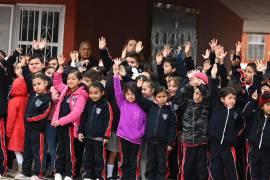 Entre los alumnos se promovió la importancia del ejercicio y el bienestar físico en un ambiente de alegría y compañerismo. FOTO: CORTESÍA