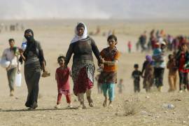 Turquía no abrirá frontera, pero sí enviará ayuda a sirios