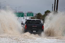 Los ciudadanos señalan que el crecimiento urbano sin obras adecuadas de drenaje ha incrementado los riesgos durante cada temporada de lluvias.
