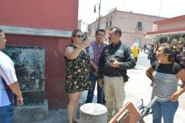 Engañan a secretaria y roban $100 mil en efectivo