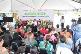 La edil encabezó el inicio de los trabajos que transformarán el centro en un punto de desarrollo para la comunidad.