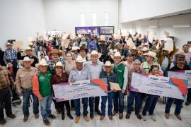 El alcalde Javier Díaz González encabezó la entrega de incentivos al campo, reforzando el compromiso municipal con las y los productores de Saltillo.