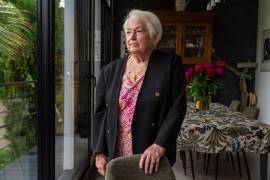 Marie-Therese Ross-Mahe, una viuda francesa de 85 años, hija de un veterano militar estadounidense, en Orvault, Francia, narra cómo fue su detención en un centro de inmigración de Luisiana el mes pasado.