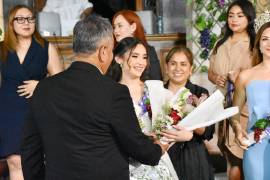 El Comité Central de la Feria de la Uva declaró ganadora a Narda Alejandra Leija García, mientras que Ana Carolina Hinostroza Martínez fue nombrada Princesa.