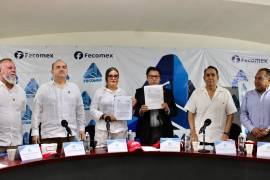 Los dirigentes de las cámaras de comercio de Torreón y Mazatlán, acordaron elaborar una agenda de trabajo conjunta en beneficio de las dos ciudades.